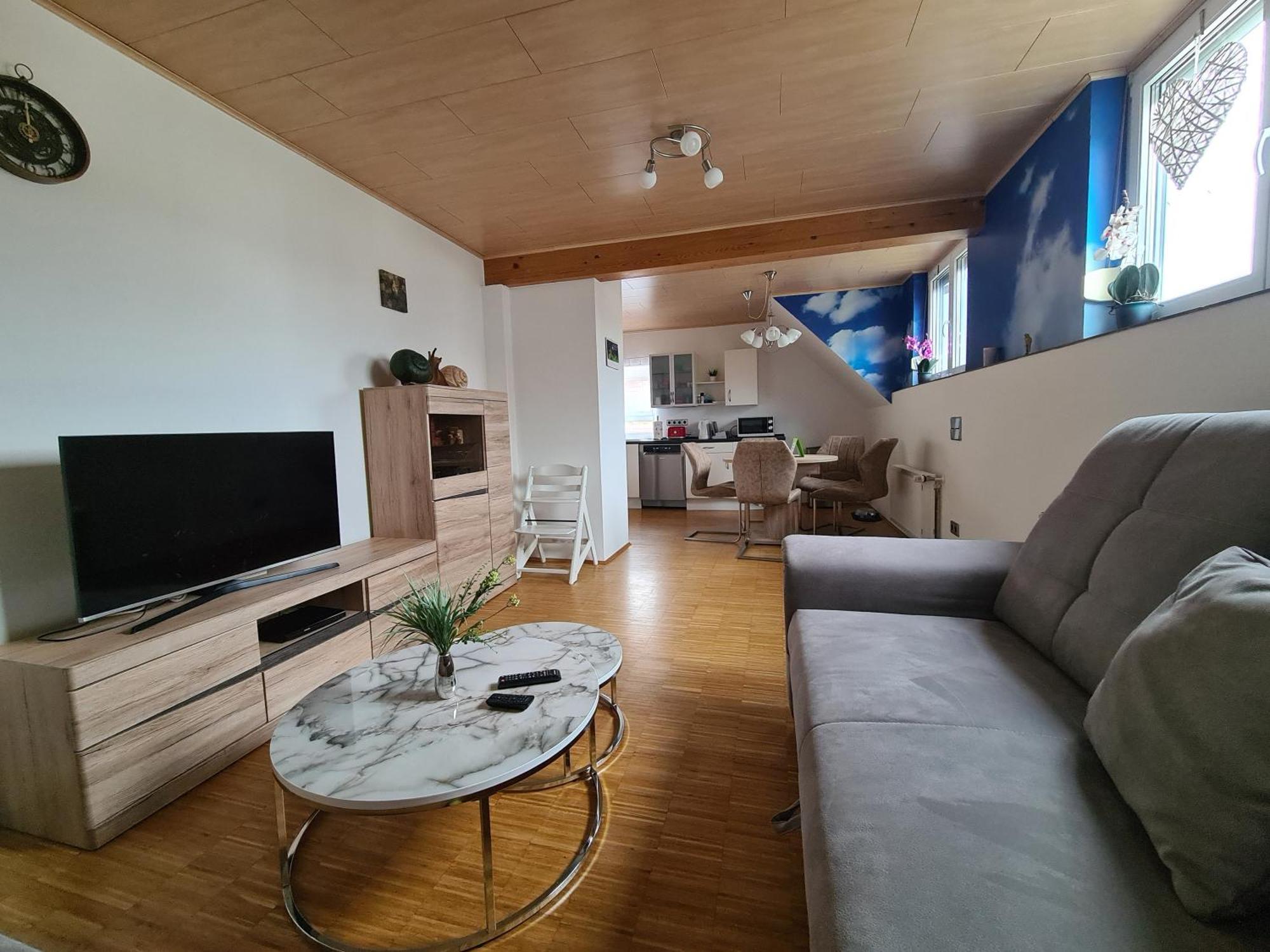 Ferienwohnung Pflueger Mit Terrasse Lauda-Königshofen Buitenkant foto