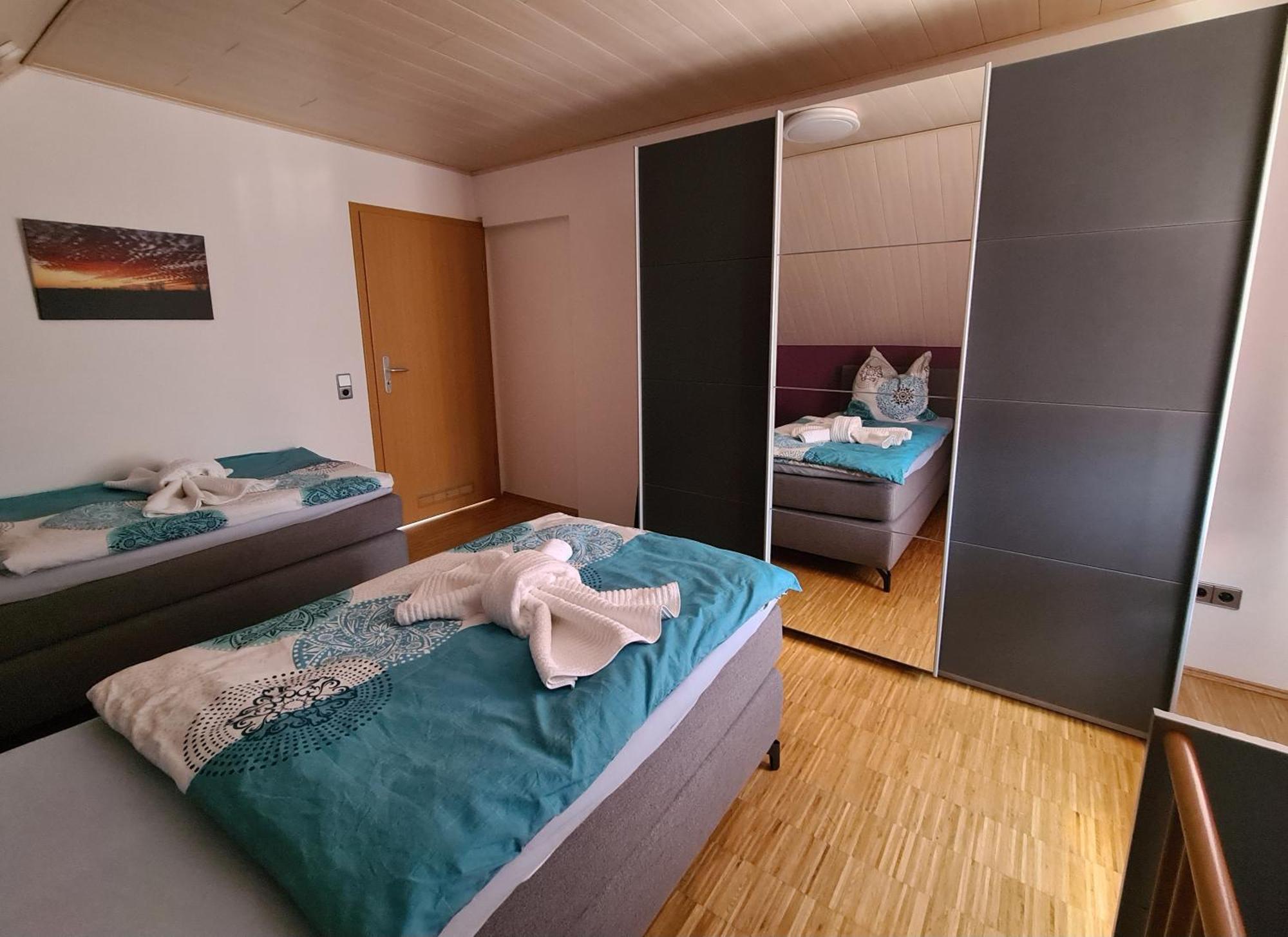 Ferienwohnung Pflueger Mit Terrasse Lauda-Königshofen Buitenkant foto